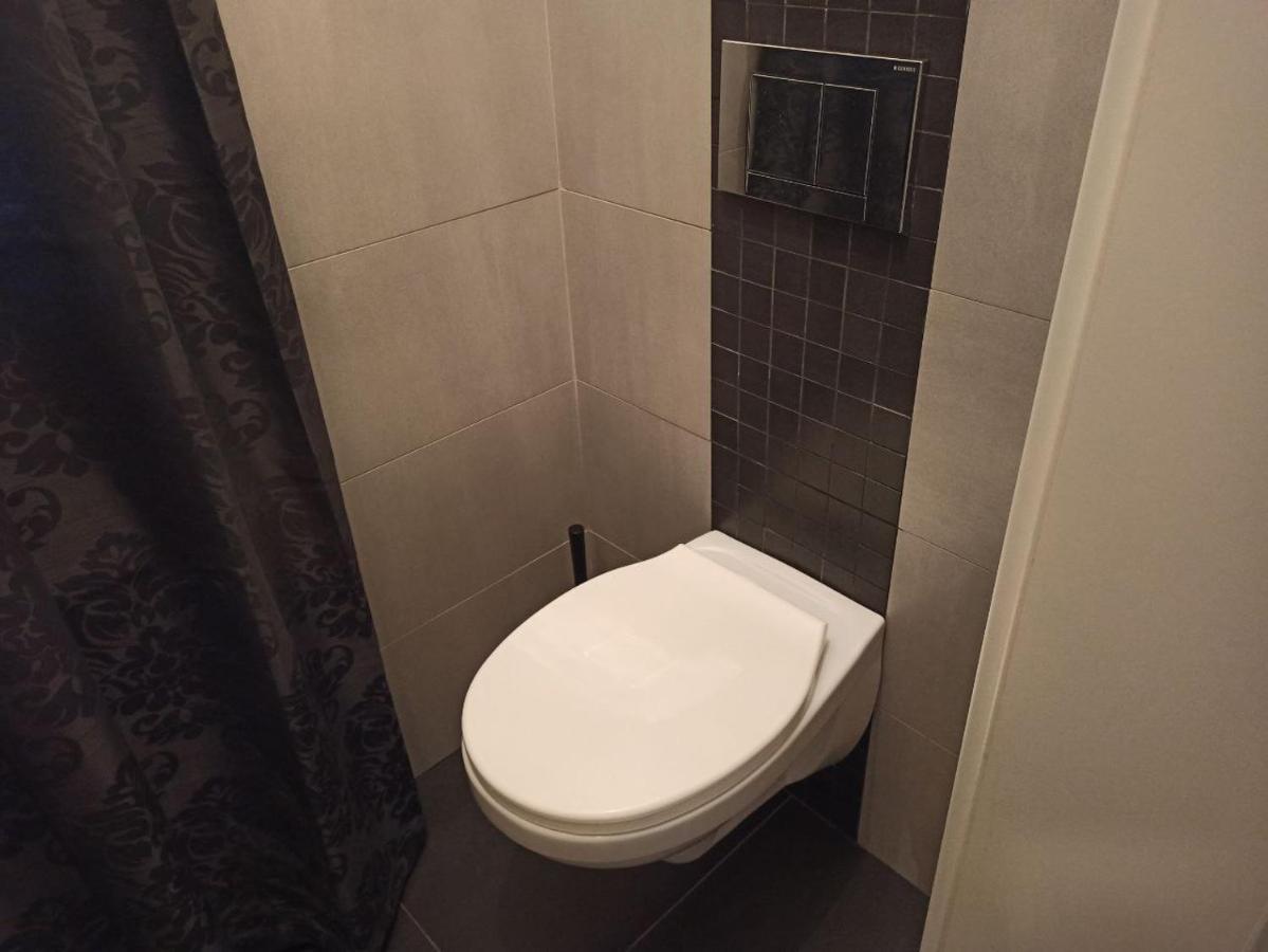 Emperors Elegance Suite Прага Экстерьер фото
